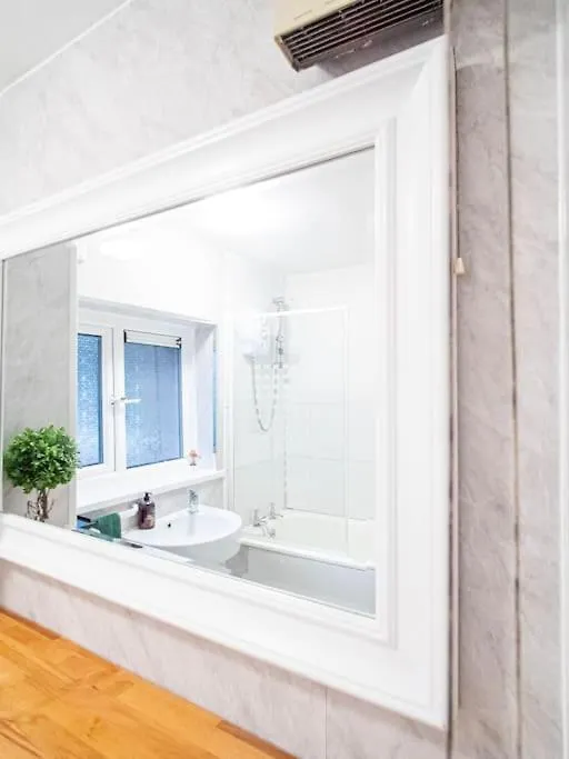 Agape Apartment Sheffield